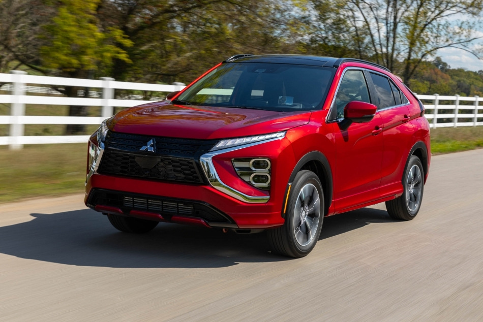 Огляд Mitsubishi Eclipse Cross: еволюція в кращу сторону
