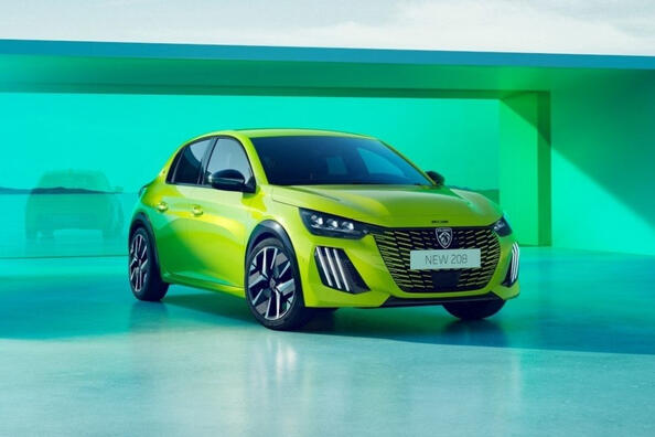 Огляд Peugeot 208 другого покоління 2023 року Фото 3