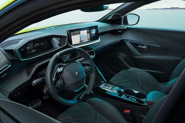 Огляд Peugeot 208 другого покоління 2023 року Фото 6