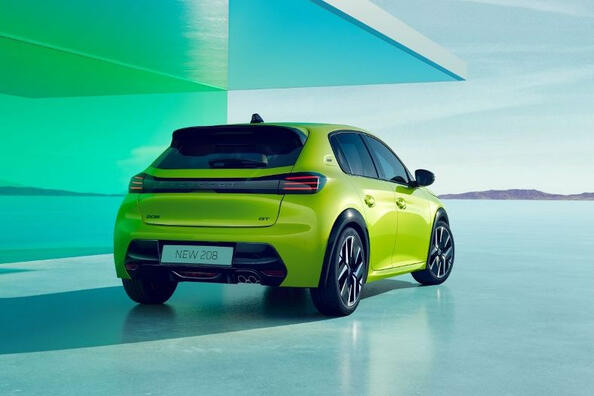 Огляд Peugeot 208 другого покоління 2023 року Фото 4