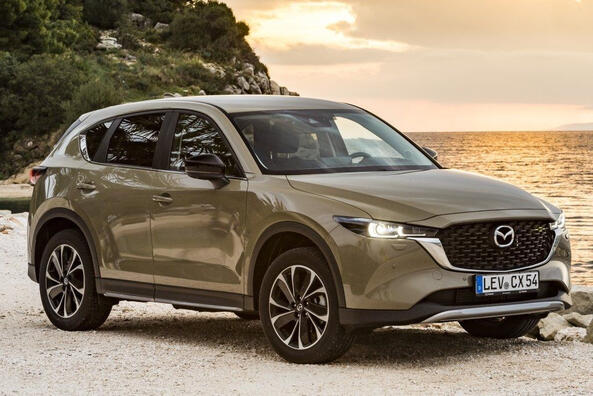 Огляд рестайлінгу Mazda CX-5 другого втілення