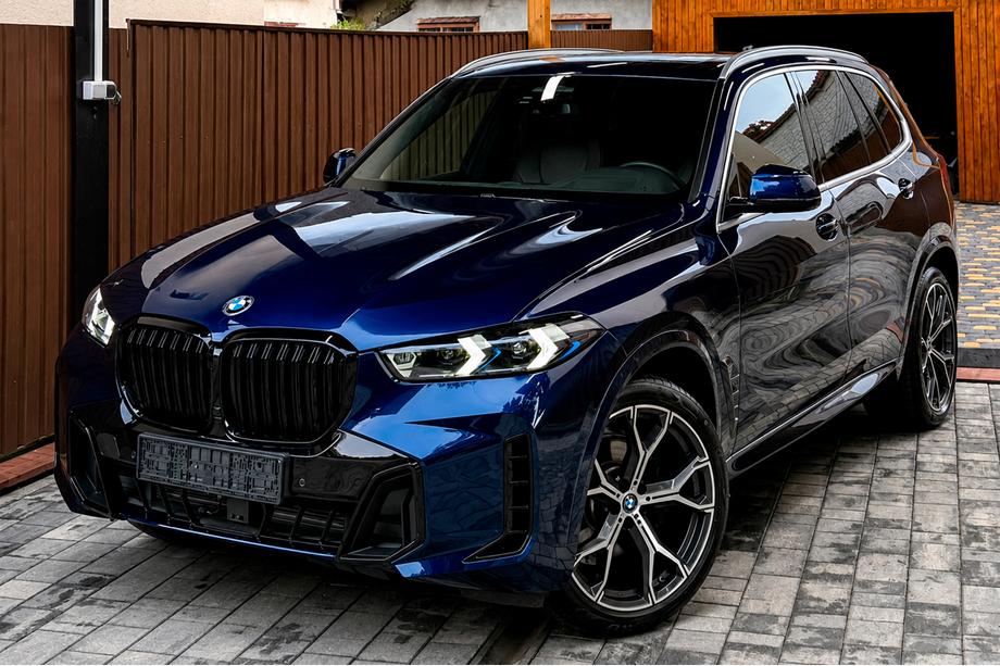 BMW X5 G05 2019-2026 рр. Комплект рестайлінгу в X5 M60i Фото 11