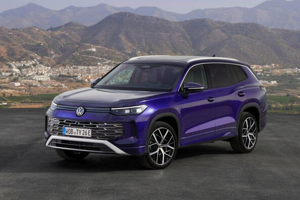 Огляд Volkswagen Tayron другого покоління 2024 року Фото 4