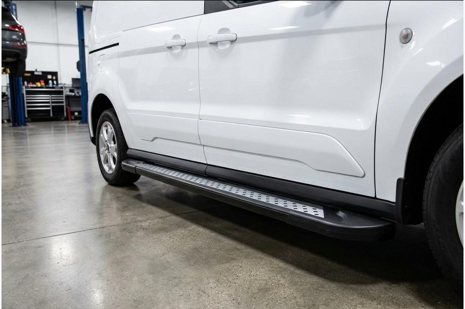 Ford Connect 2021- рр. Бокові пороги Vision New Black (2 шт., Алюміній) Максі база Фото 1