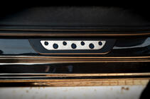 Volkswagen Passat B7 2012-2015 рр. Накладки на пороги (Dotline, 4 шт., нерж) фото 4