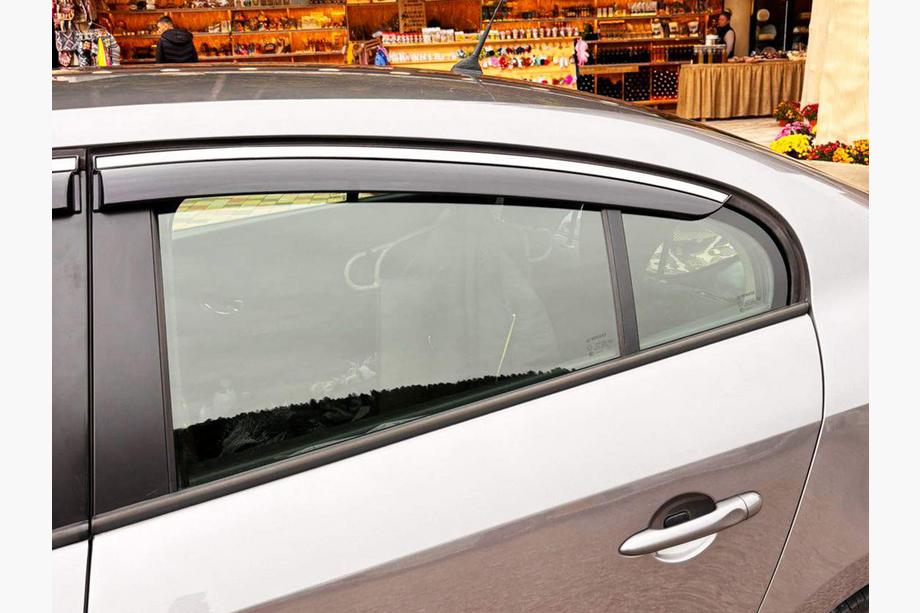 Renault Fluence 2009-2016 рр. Вітровики з хромованим молдингом Niken Luxury (4 шт) Фото 4