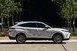 Огляд Toyota Venza: сучасний гібридний кросовер фото 3