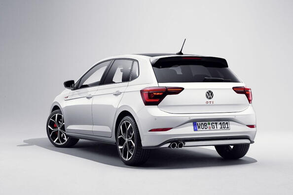 Огляд "зарядженого" хетчбека Volkswagen Polo GTI Фото 3