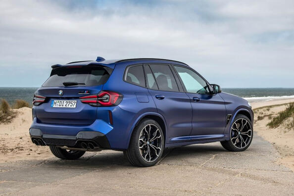 Огляд BMW X3 M: потужний і розкішний кросовер Фото 4