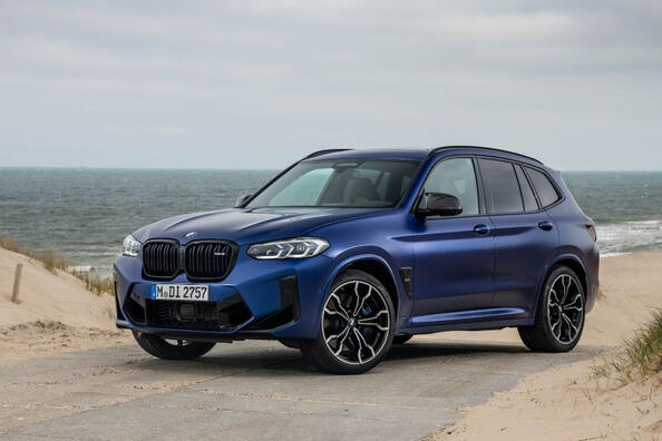 Огляд BMW X3 M: потужний і розкішний кросовер Фото 2