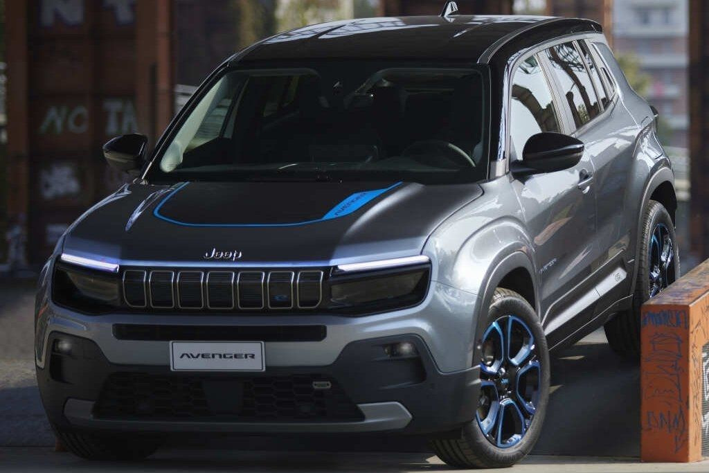 Огляд Jeep Avenger EV: електрична еволюція від американської марки
