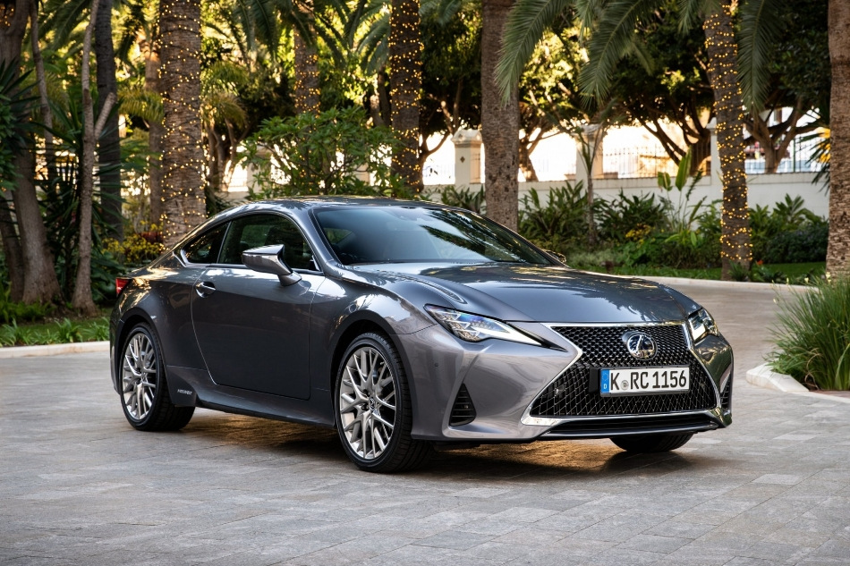 Огляд рестайлінгу першого покоління Lexus RC