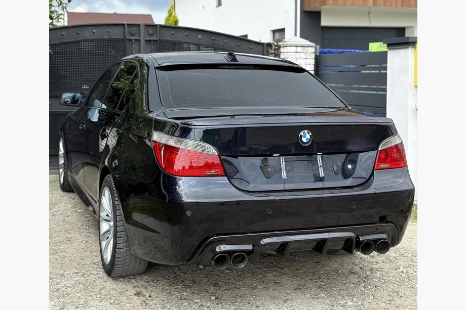 BMW 5 серія E60/E61 2003-2010 рр. Задній дифузор DPT V-2 (для M-Sport, чорний глянець) Фото 2