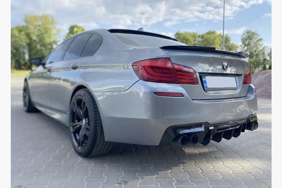 BMW 5 серія F10/F11 2010-2016 рр. Задній дифузор CS-Style DPT (для M5, чорний глянець, вакуумне формування)