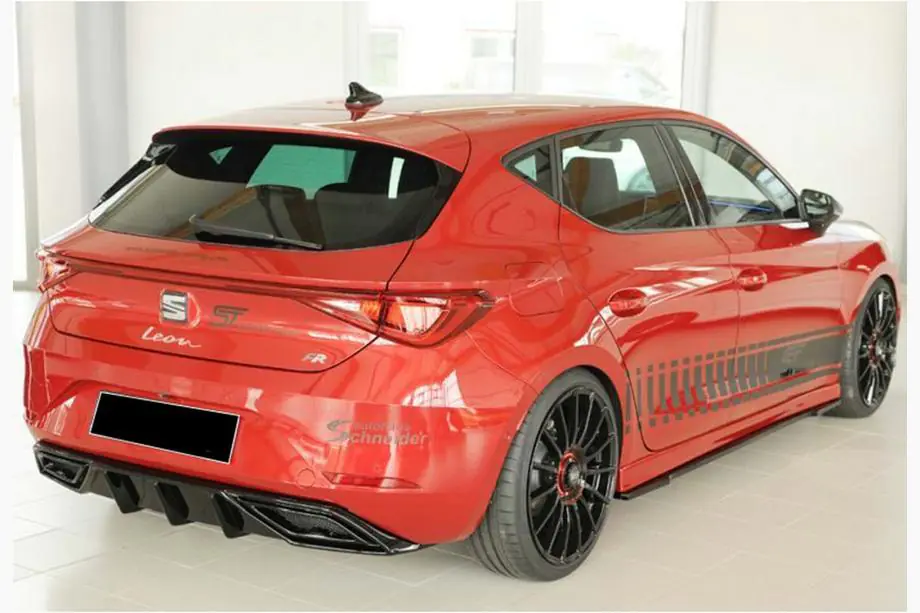 Seat Leon 2020- рр. Задній дифузор DPT V-2 (чорний глянець) Фото 3