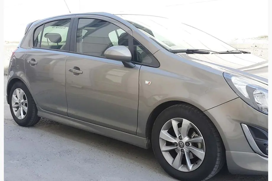 Opel Corsa D 2007-2014 рр. Бокові пороги DPT V-3 (чорний глянець) Фото 2