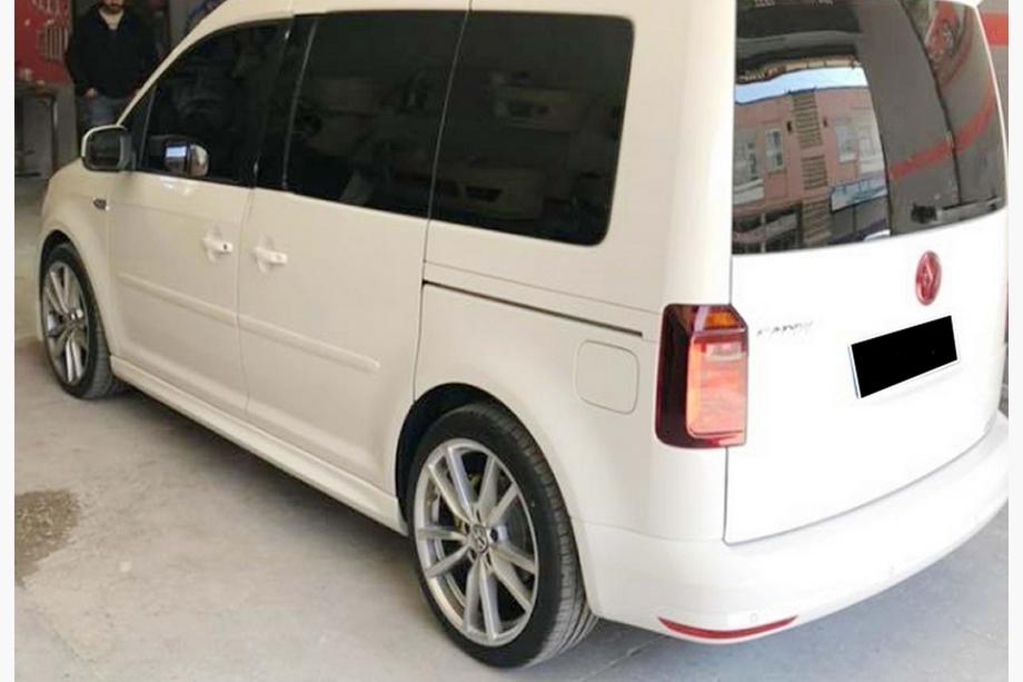 Бокові пороги DPT (Під фарбування) Image