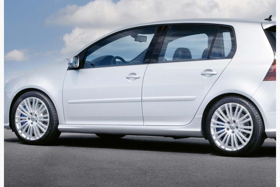 Volkswagen Golf 5 2003-2009 рр. Бокові пороги DPT (Під фарбування) Image