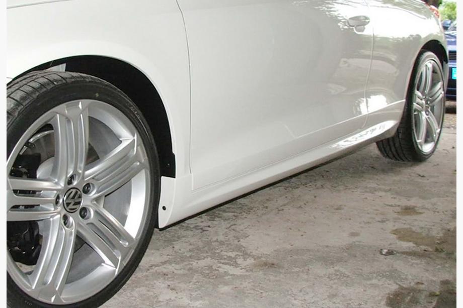 Volkswagen Scirocco 2008-2017 рр. Бокові пороги DPT V-1 (чорний глянець) Фото 1