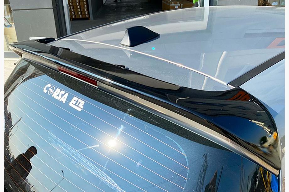 Opel Corsa E 2015-2019 рр. Спойлер DPT V-1 (чорний глянець) Image