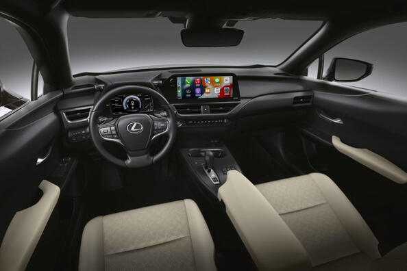 Lexus UX 300e (Лексус UX 300e): огляд, характеристики, запас ходу і батарея Фото 6