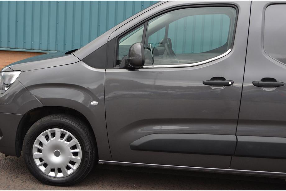 Citroen Berlingo/Multispace 2018- рр. Окантовка вікон Omsa Line (2 шт, нерж.) Фото 3