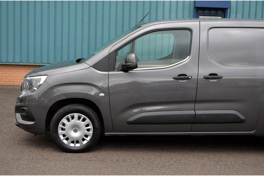 Toyota Proace City 2016- рр. Окантовка вікон Omsa Line (2 шт, нерж.) Фото 6