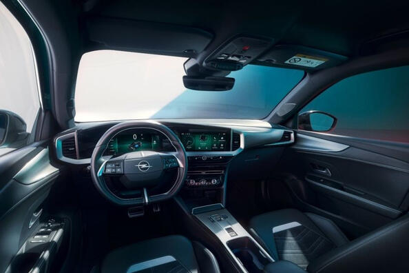 Огляд Opel Mokka другого покоління: рестайлінг 2024 року Фото 6