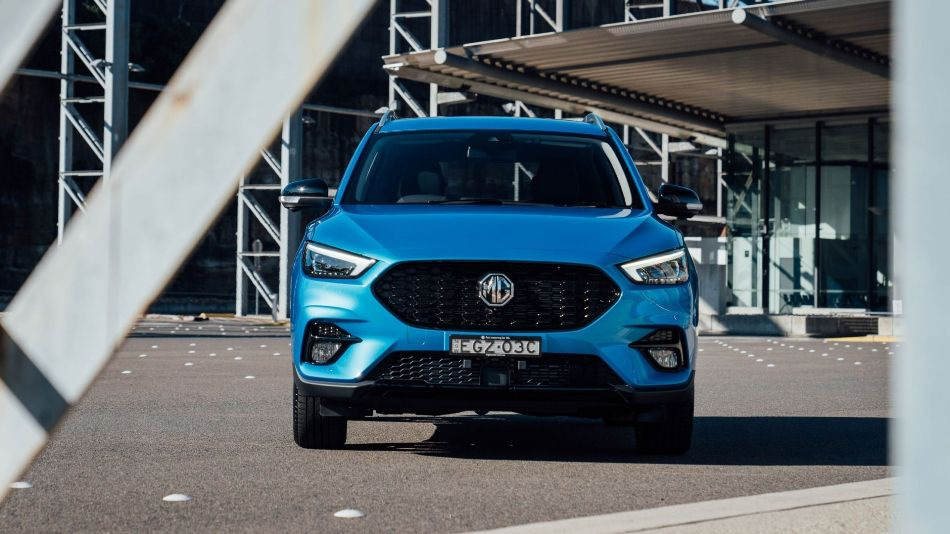 Огляд кросовера MG ZS: оновлена модифікація