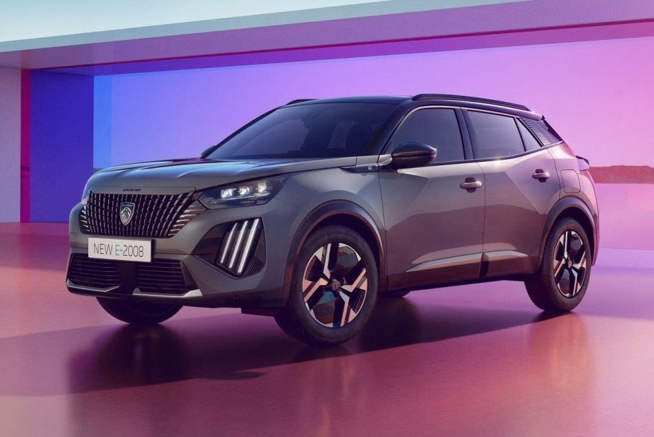 Peugeot e-2008 фейсліфт 2023: огляд оновленого електрокросовера