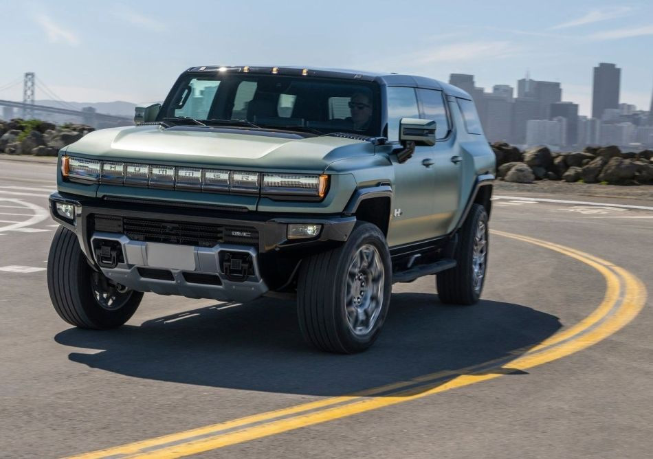 Огляд Hummer EV SUV: електричний позашляховик нового покоління