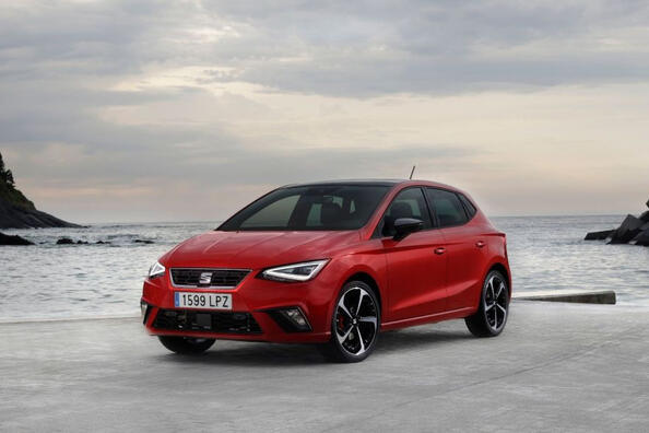 Огляд оновленого SEAT Ibiza: яскравий і сучасний хетчбек Фото 1