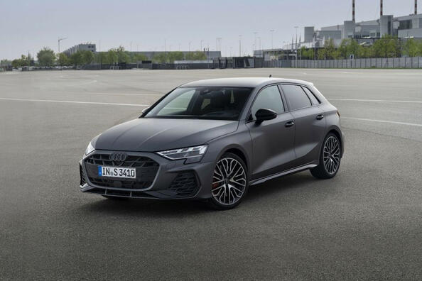 Audi S3 Sportback: оновлений спорт-хетч 2024 року Фото 4