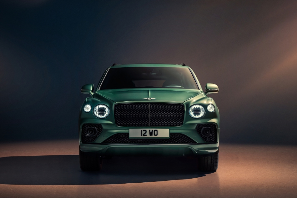Огляд Bentley Bentayga: розкіш і міць в оновленому вигляді
