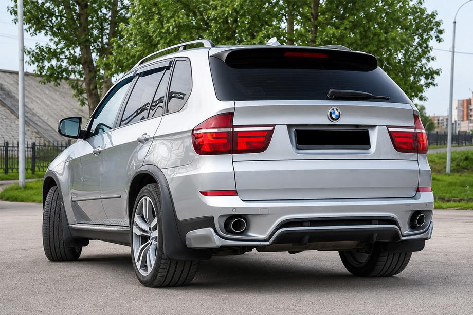 BMW X5 E70 2007-2013 рр. Накладка на задній бампер (для 2010-2013 Base, під фарбування) Image