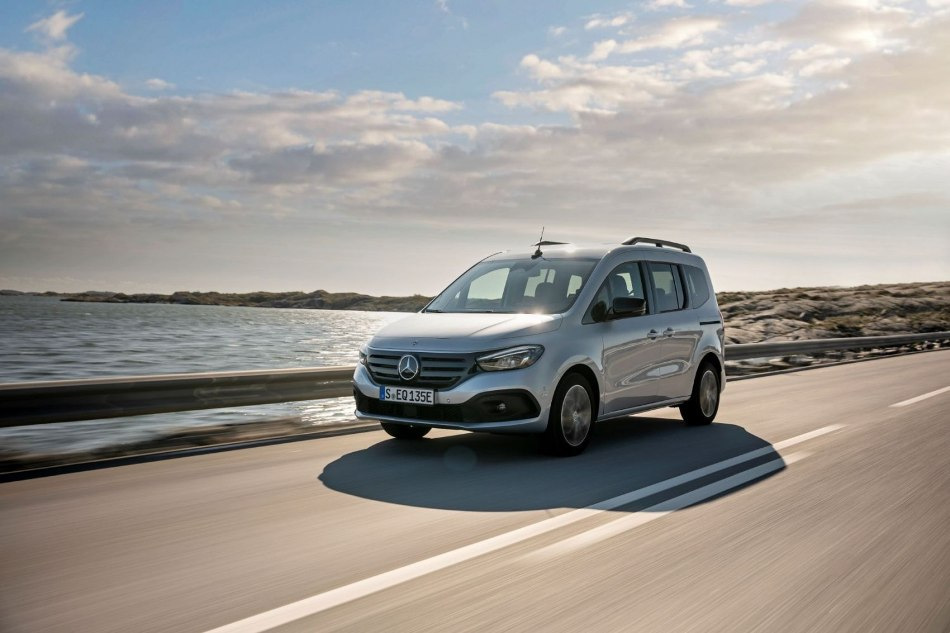 Огляд електричного компактвена Mercedes-Benz EQT