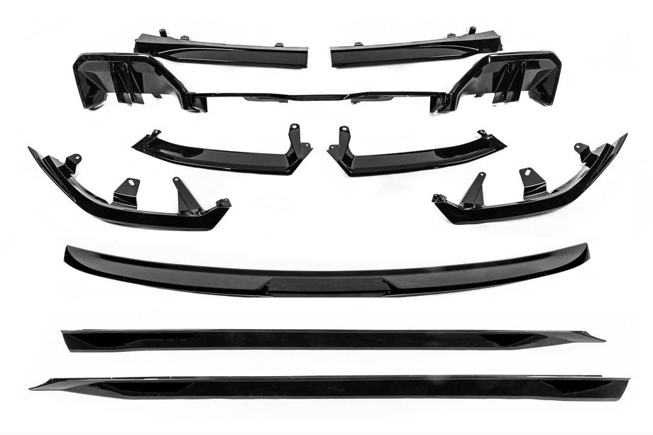 BMW 5/i5 серія G60/G60E/G61 2023- рр. Комплект обвісів Gloss black (для М-Sport) Фото 2