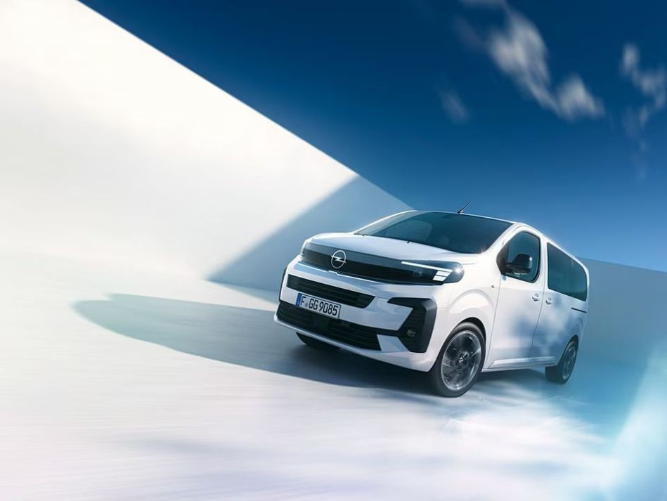 Opel Zafira 2024: огляд оновленого мінівена