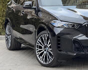 BMW X5 G05 2019-2026 рр. Комплект обвісів в M60i з решіткою (2023+) фото 7