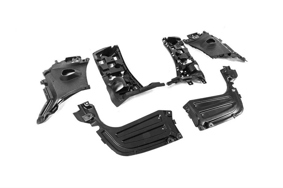BMW X5 G05 2019-2026 рр. Комплект обвісів в M60i з решіткою (2023+) Фото 29
