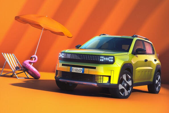 Огляд компактного міського електромобіля Fiat Grande Panda Electric Фото 2
