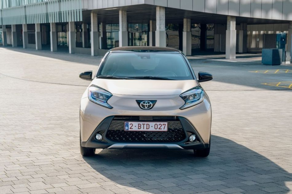 Toyota Aygo X: огляд компактного міського автомобіля