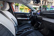 Огляд компактного хетчбека Citroen C3 IV втілення фото 5