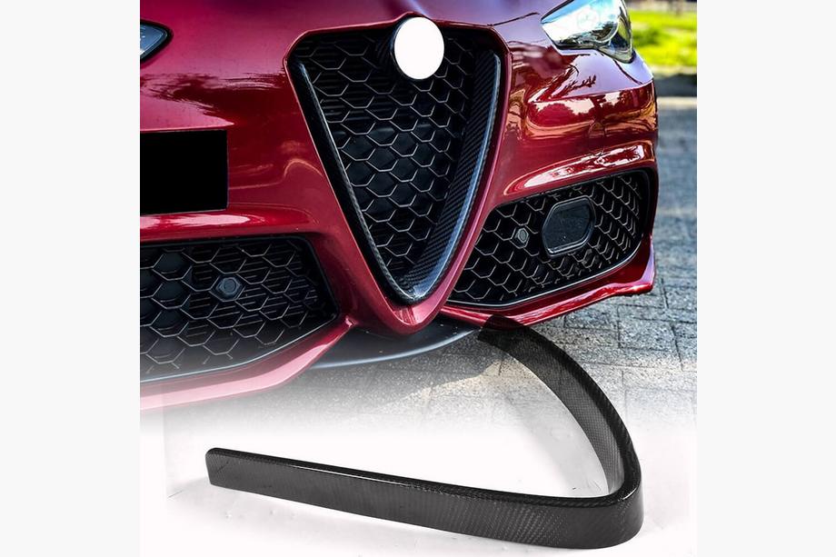 Alfa Romeo Giulia 2016-2022 рр. Накладка на решітку (для Sport/Quadrifoglio) Фото 1