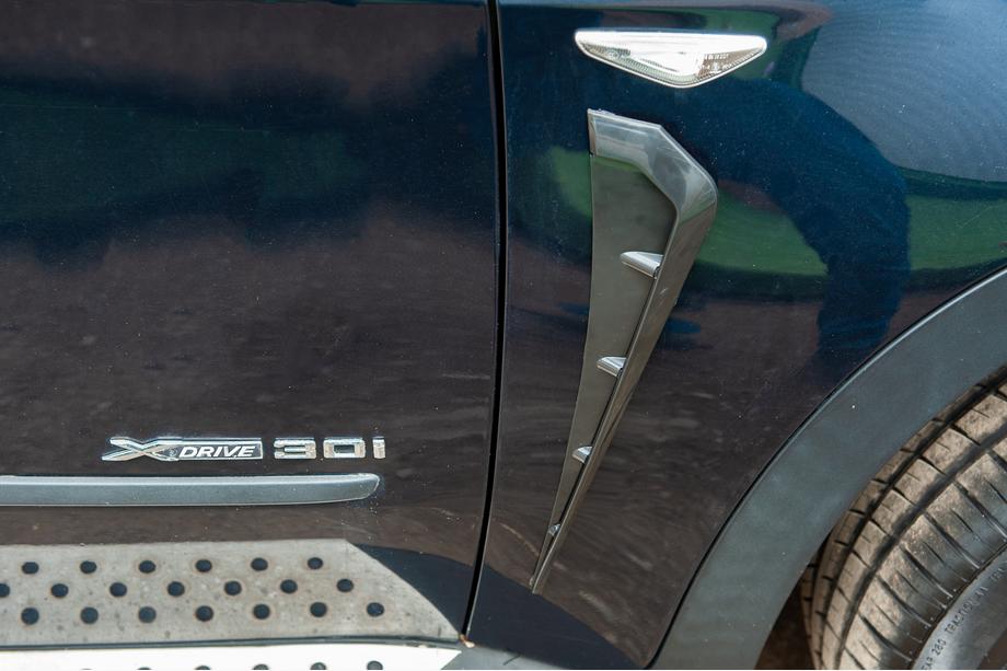 Універсальні вентиляційні накладки на крила тип-A (імітація, 2 шт) Image