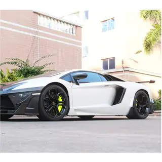 Накладки на пороги (Карбон) Lamborghini Aventador 2011-2022 рр. фото 2