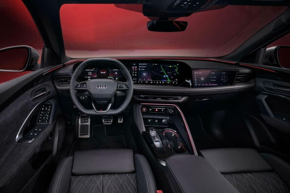 Audi SQ5 Sportback 2025: огляд спортивного кросовера-купе Фото 5