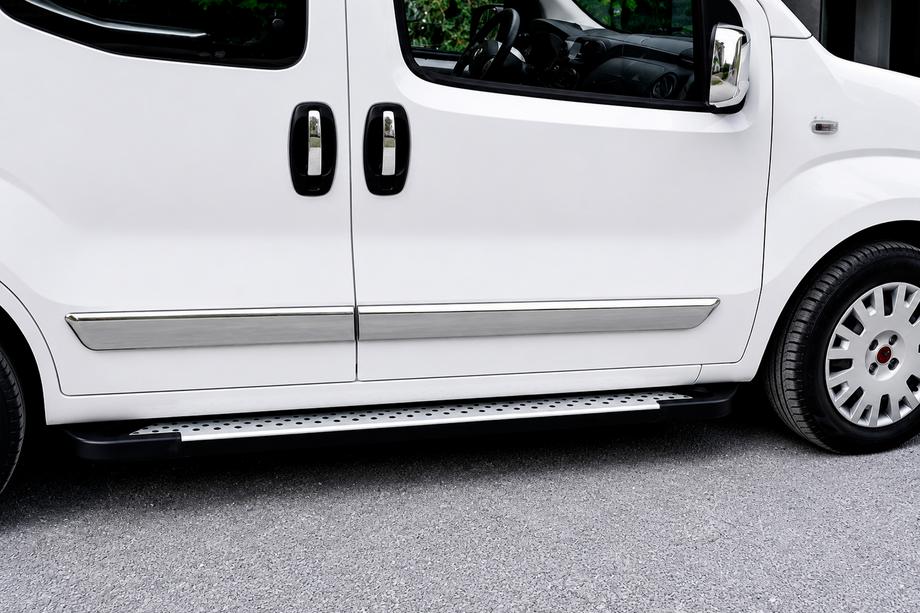 Opel Combo 2012-2018 рр. Бокові пороги Allmond Grey (2 шт., алюм.) Image