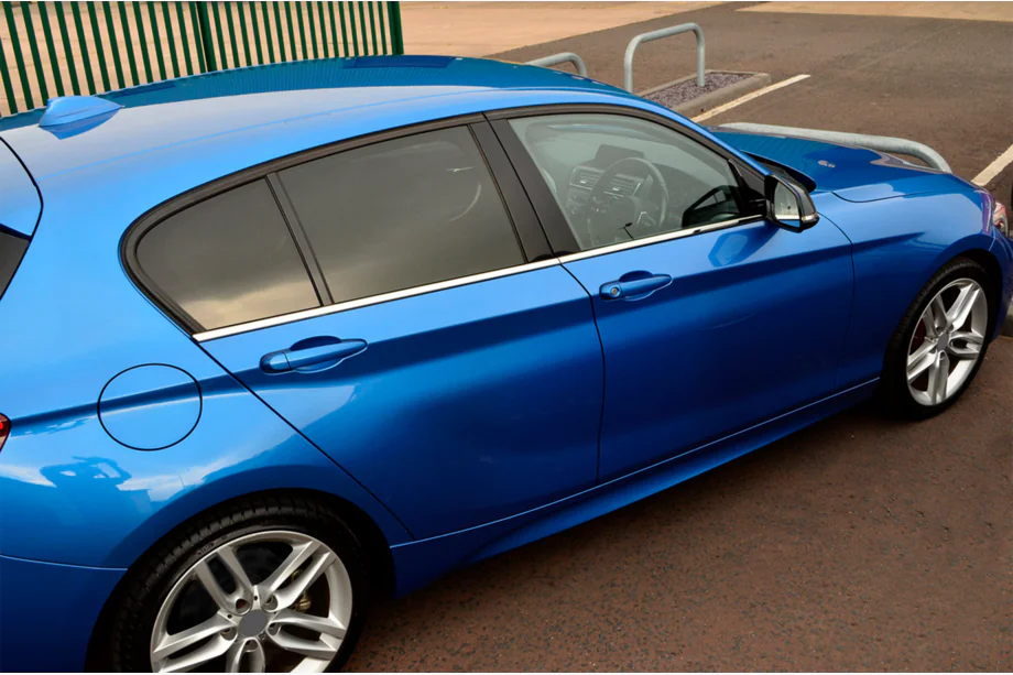 BMW 1 серія F20/F21 2011-2019 рр. Молдинг скла (нерж.) Image