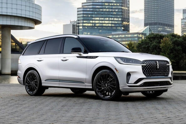Оновлений Lincoln Aviator: огляд характеристик, комплектацій та дизайну Фото 2